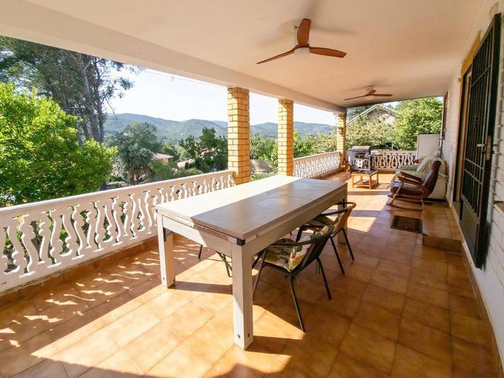 Casa rural para 9 personas, con jardín y vistas en Parc Natural de la Serra d'Espadà