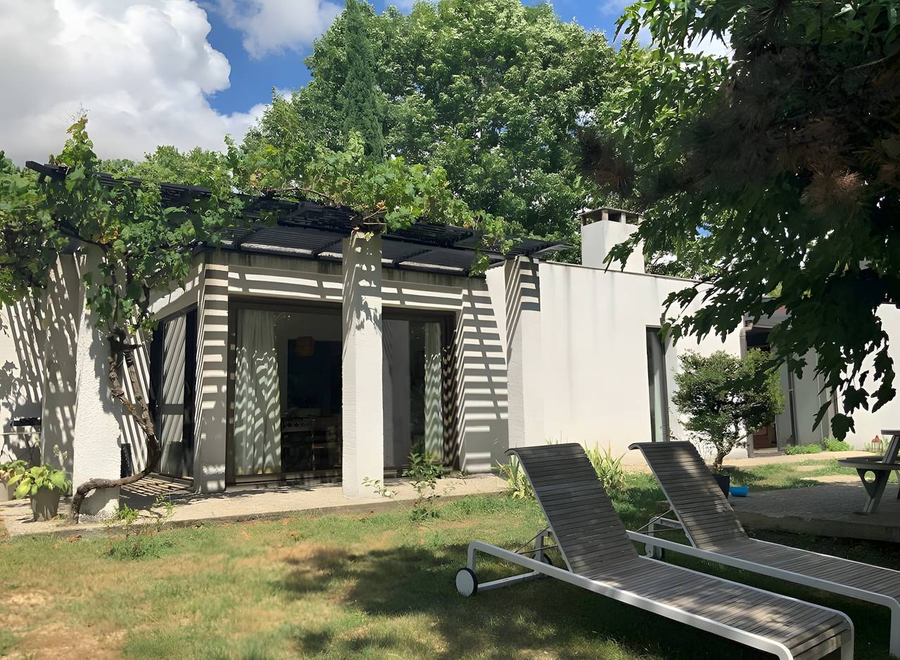 Gite Calonne con piscina in Carignan-de-Bordeaux, Región de Burdeos
