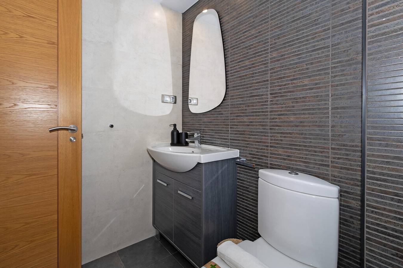 Guestready – Modern Flat with Terrace in Valencia, foto 10