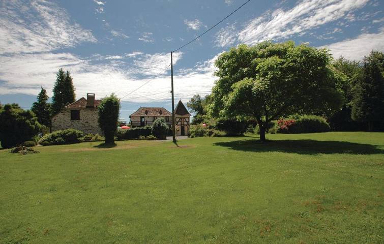 Location de vacances pour 2 personnes, avec Jardin et Piscine à Savignac-Lédrier - 4