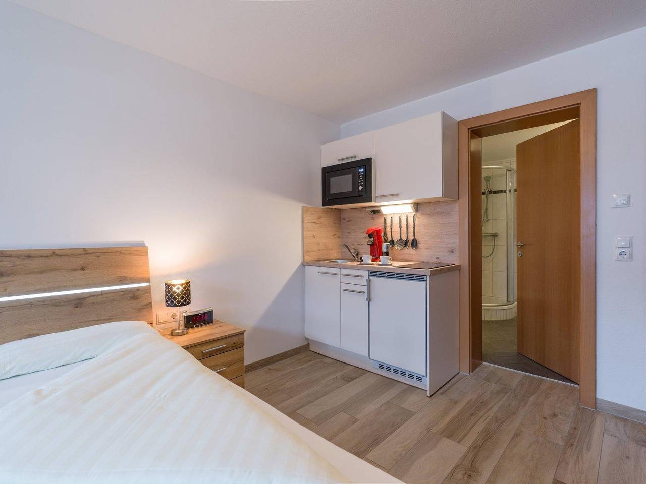 Studio-Appartement mit Küche, Bad, Balkon in Scheffau am Wilden Kaiser, Kaisergebirge