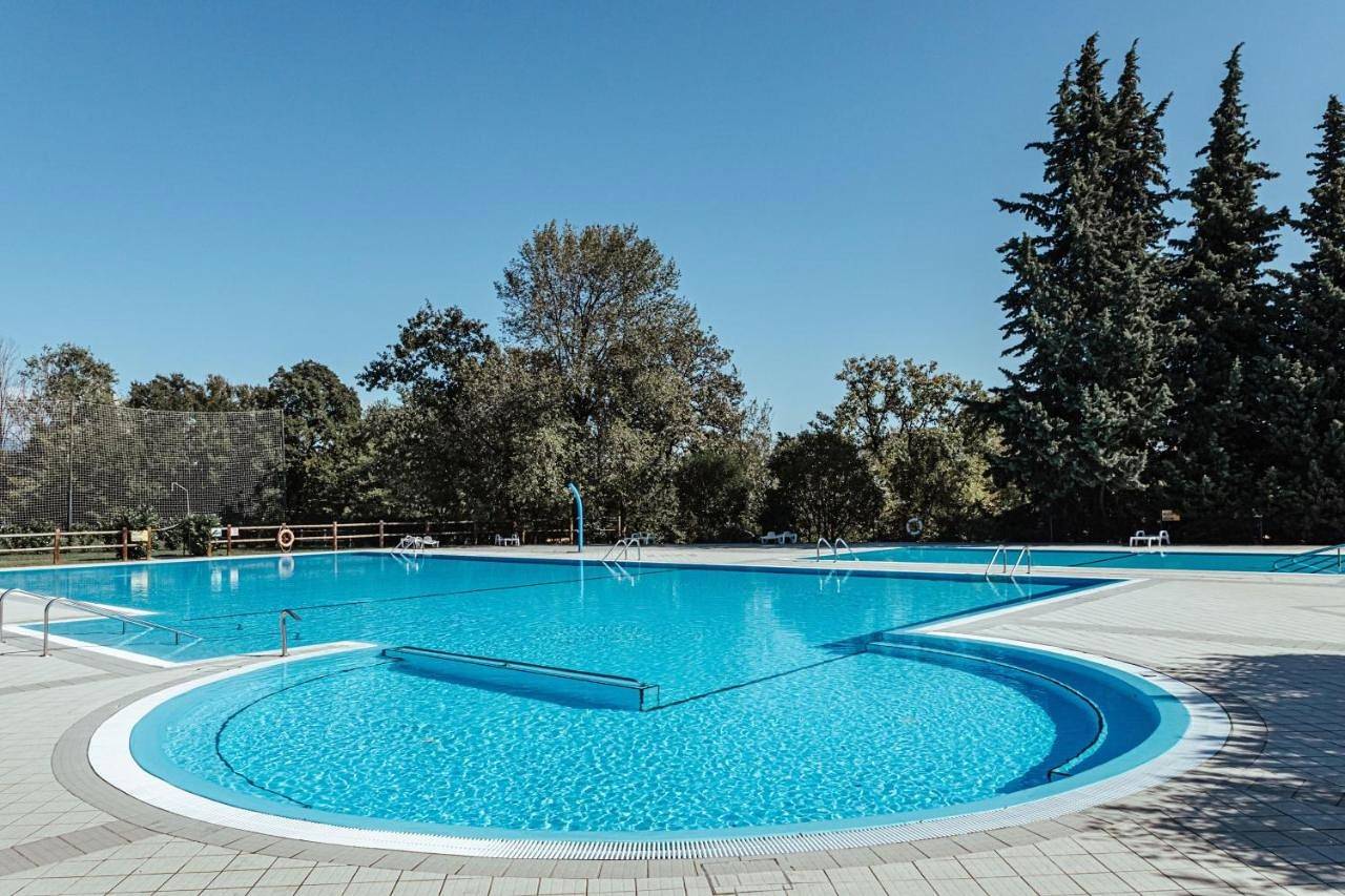 Camping Zocco in Manerba del Garda, Prealpi Gardesane