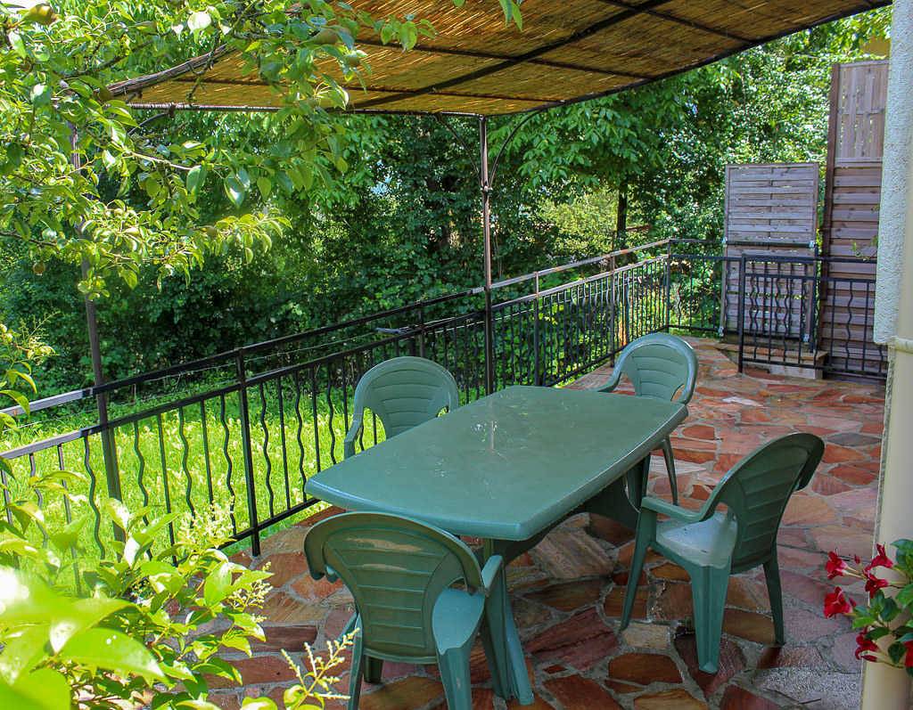 Gîte für 2 Personen mit Terrasse in Saint-Pierre, Castellane und Umgebung