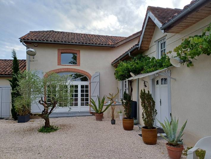 Chambre d’hôte pour 2 personnes, avec jacuzzi et jardin