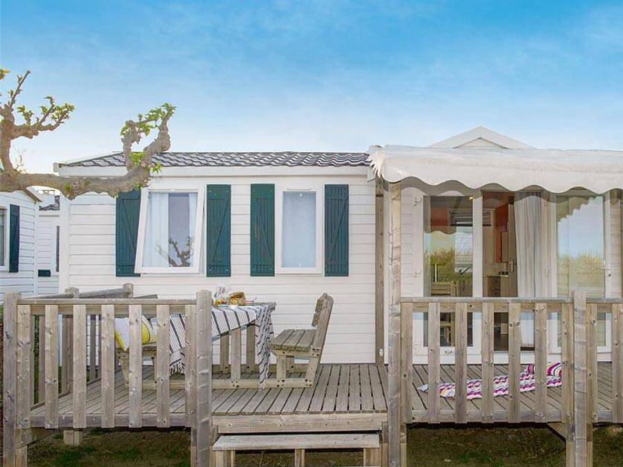 Camping La Falaise Narbonne Plage - Mobilheim 4 personen - Comfort | 2 Schlafz. | 4 Pers. | Erhöhte Terrasse | Klimaanlage in Narbonne Plage, Narbonne