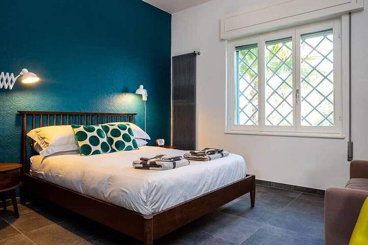 Villa pour 6 personnes, avec jardin ainsi que piscine et balcon à Comune di Verbania - 2