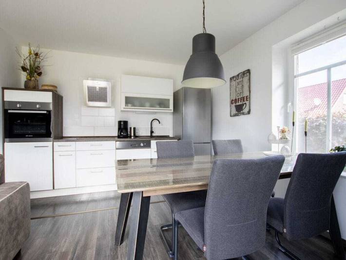 Ferienhaus für 5 Personen, mit Terrasse und Garten in Aurich - 4