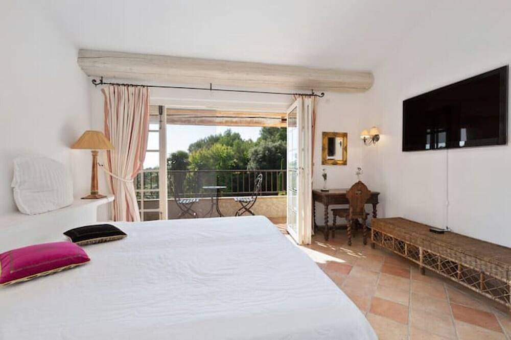 Lovely family villa in Saint Paul de Vence in La Colle-sur-Loup, Mittelmeerküste (Frankreich)