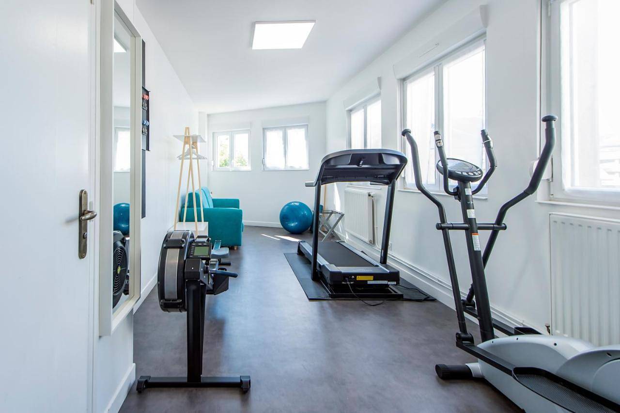 Appartement entier, Suites Mana - Le Manaloft, Chic et moderne avec salle privée de Fitness en plein centre-ville de Rethel in Rethel, Ardennes