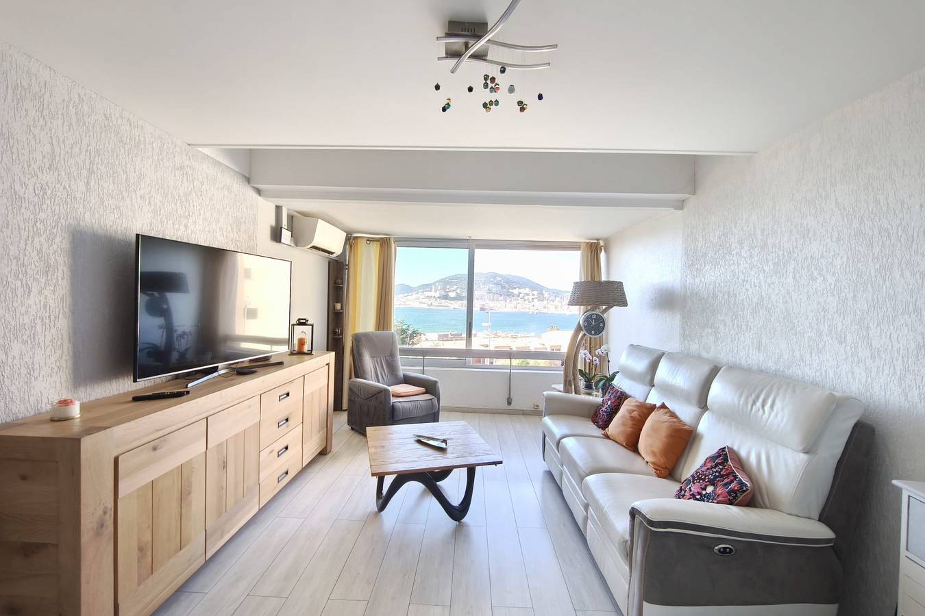 Appartement entier, Appartement lumineux à 3 mn de la plage in Ajaccio, Région d'Ajaccio