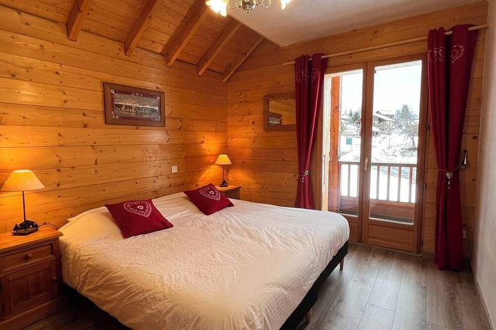 Chalet pour 12 personnes, avec balcon à Albiez-Montrond - 2