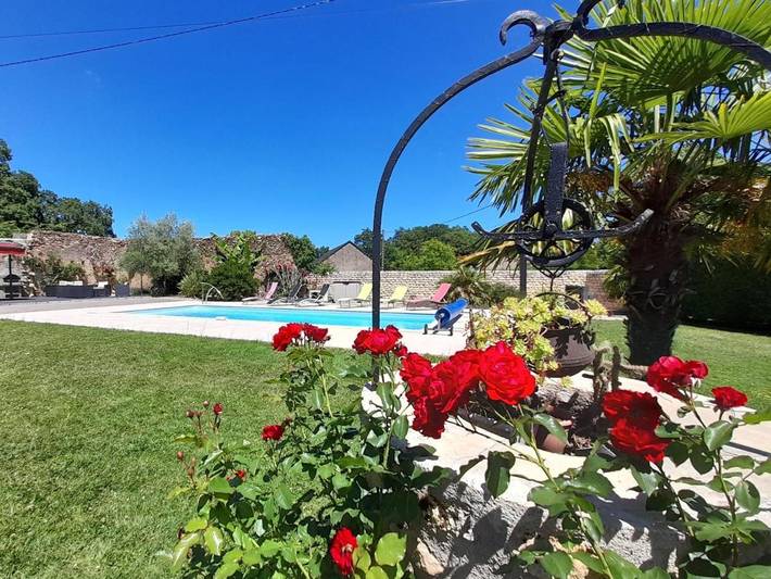 Gîte pour 2 personnes, avec jardin ainsi que terrasse et piscine à Archigny