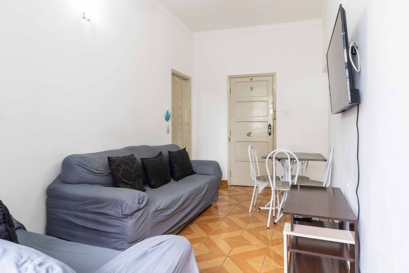 Entire apartment, Apto Pet-Friendly a 400m da Praia do Boqueirão in Praia Grande, Baixada Santista