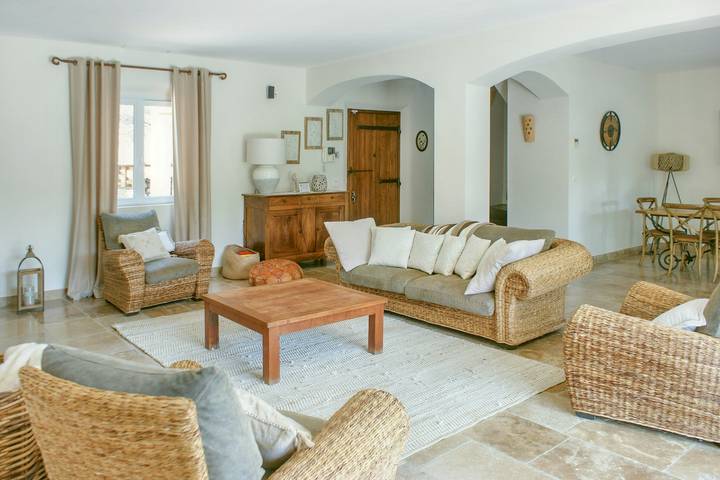 Location de vacances pour 8 personnes, avec terrasse, adapté aux familles à Flayosc - 4