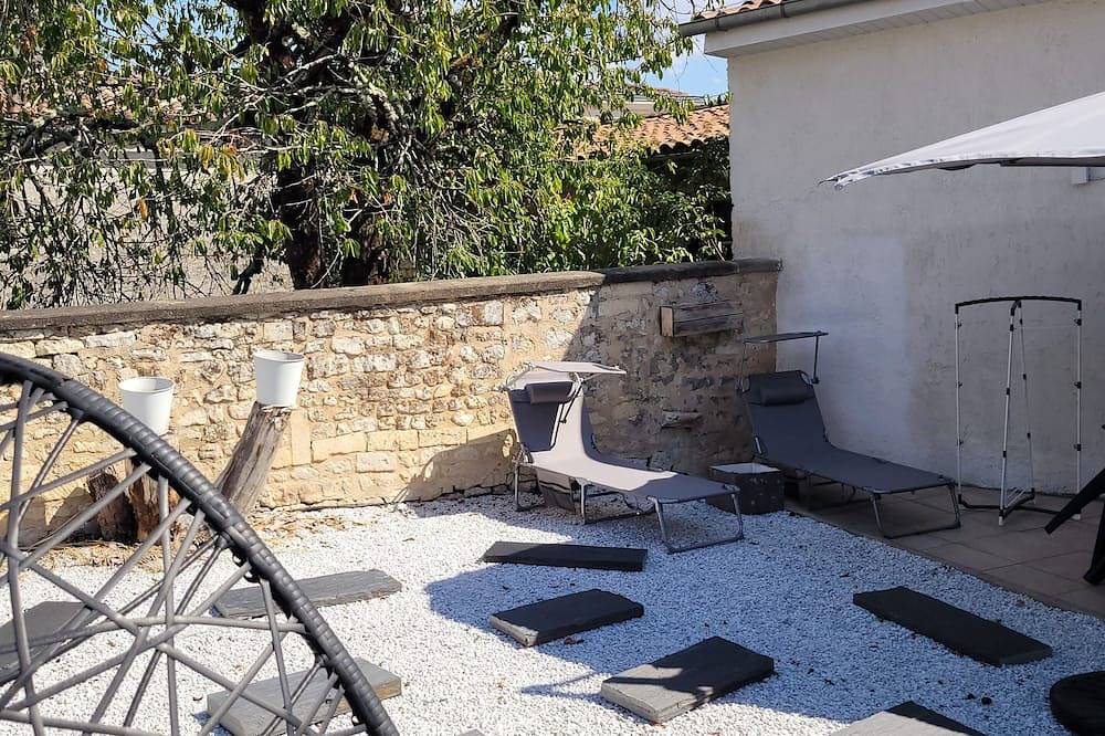 Maison 3 chambres avec patio centre ville de Jonzac animaux acceptés in Jonzac, Région de Jonzac
