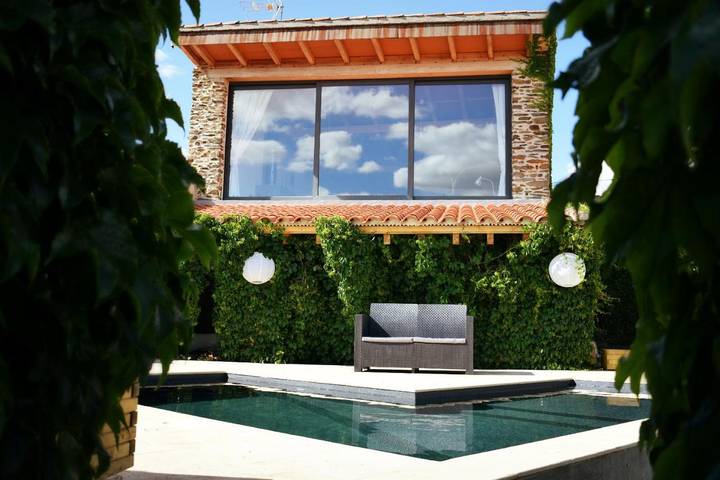 Chalet para 16 personas, con piscina además de jardín y jacuzzi en Provincia de Salamanca