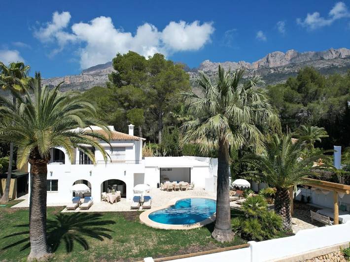 Location de vacances pour 10 personnes, avec Balcon ainsi que Terrasse et Jardin dans Altea La Vieja - 2