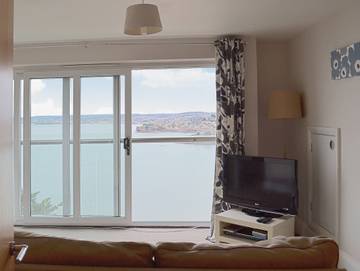 Log Cabin for 3 People in Torquay, Torbay, Photo 3