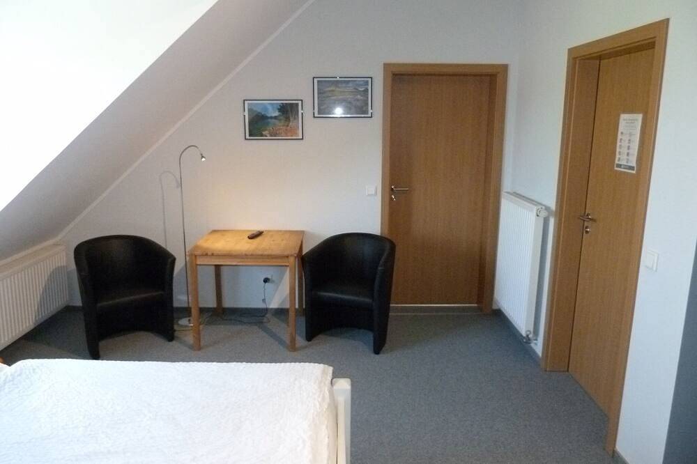 Ganze Wohnung, Guesthouse Hasenkath am Deich, 3 stars Dtv, Bed&Bike. Cycling, family vacation. in Kleve, Niederrhein