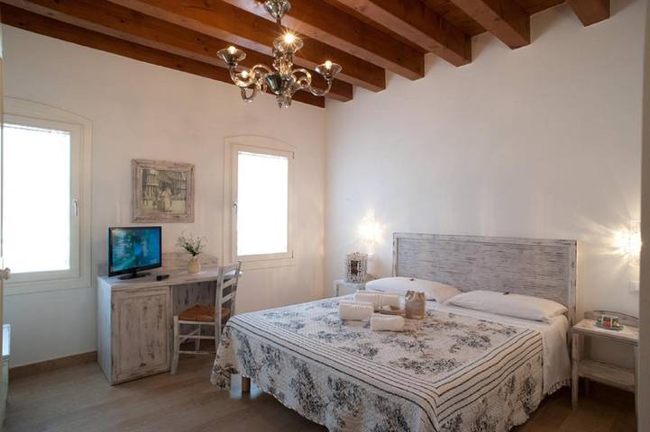 Chambre d’hôte pour 4 personnes, avec Jardin et Vue à Mirano - 2
