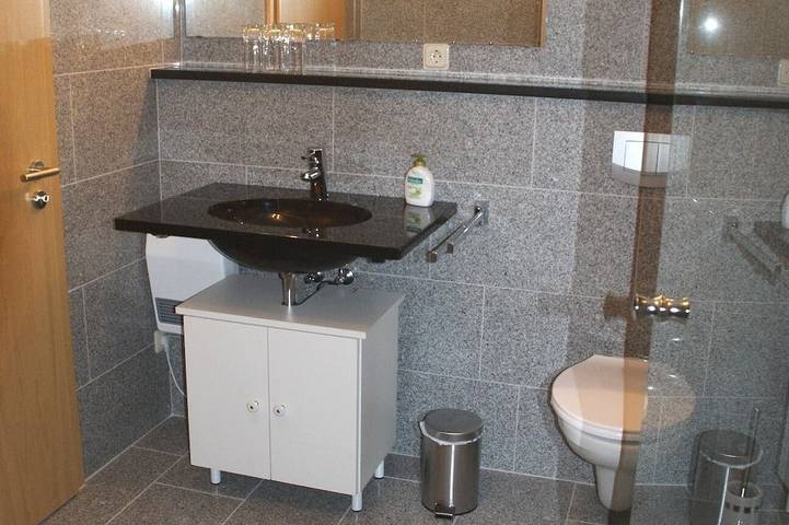 Ferienwohnung für 3 Personen, mit Balkon und Garten in Neuastenberg - 4