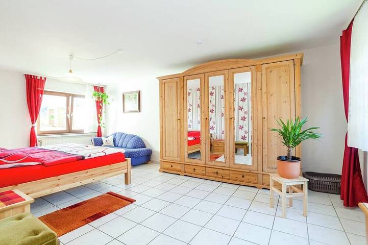 Ferienwohnung für 4 Personen, mit Balkon in Jesberg - 3
