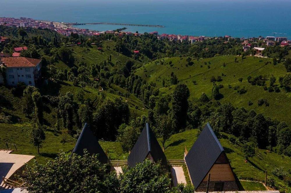 Doğanın Kalbinde,deniz manzaralı bungalov. in Ardeşen, Black Sea region