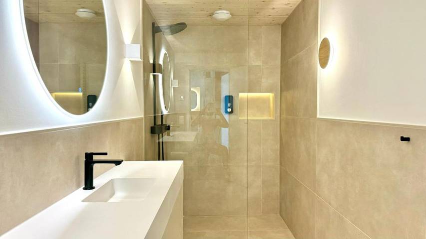 Ferienwohnung für 4 Personen, mit Garten und Seeblick sowie Pool und Ausblick in Rieden - 3