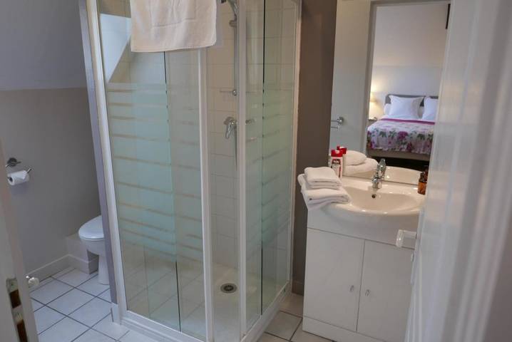 Location de vacances pour 3 personnes, avec jardin à Susmiou - 3