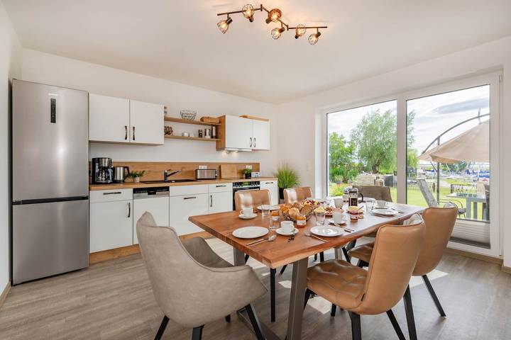 Ferienhaus für 8 Personen, mit Terrasse und Garten sowie Seeblick und Ausblick in Bernsteinbäder - 4