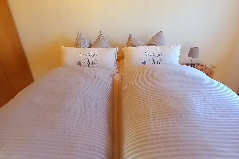 Ferienhaus für 4 Gäste mit 70m² in Schalkenmehren (162080) in Schalkenmehren, Vulkaneifel