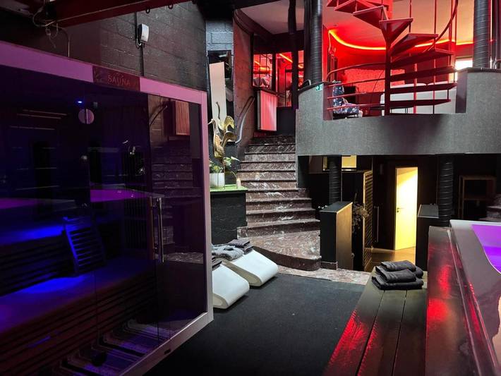 Villa pour 2 personnes, avec Jacuzzi et Terrasse ainsi que Jardin et Sauna à Waterloo