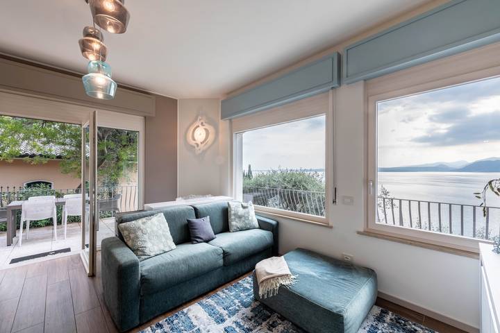 Maison de vacances pour 4 personnes, avec Jardin et Vue sur le lac à Torri del Benaco