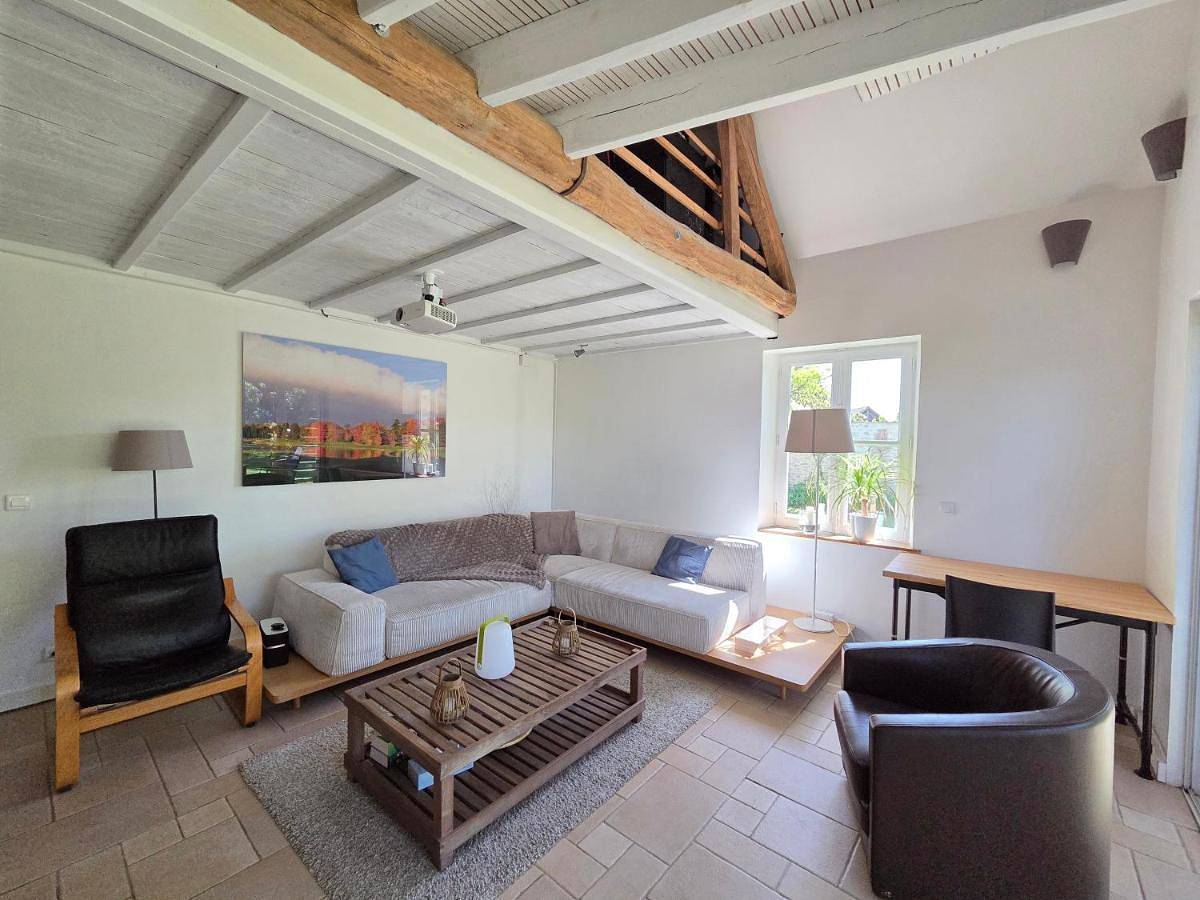 Four-Bedroom House in Boissets, Yvelines