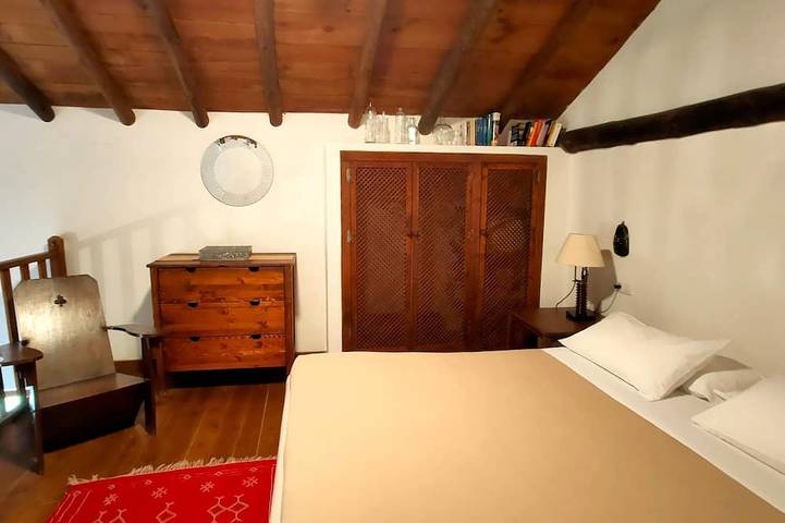 Charming rural house with swimming pool 3 km from the city of Granada. Parking in Churriana de la Vega, Granada Provinz