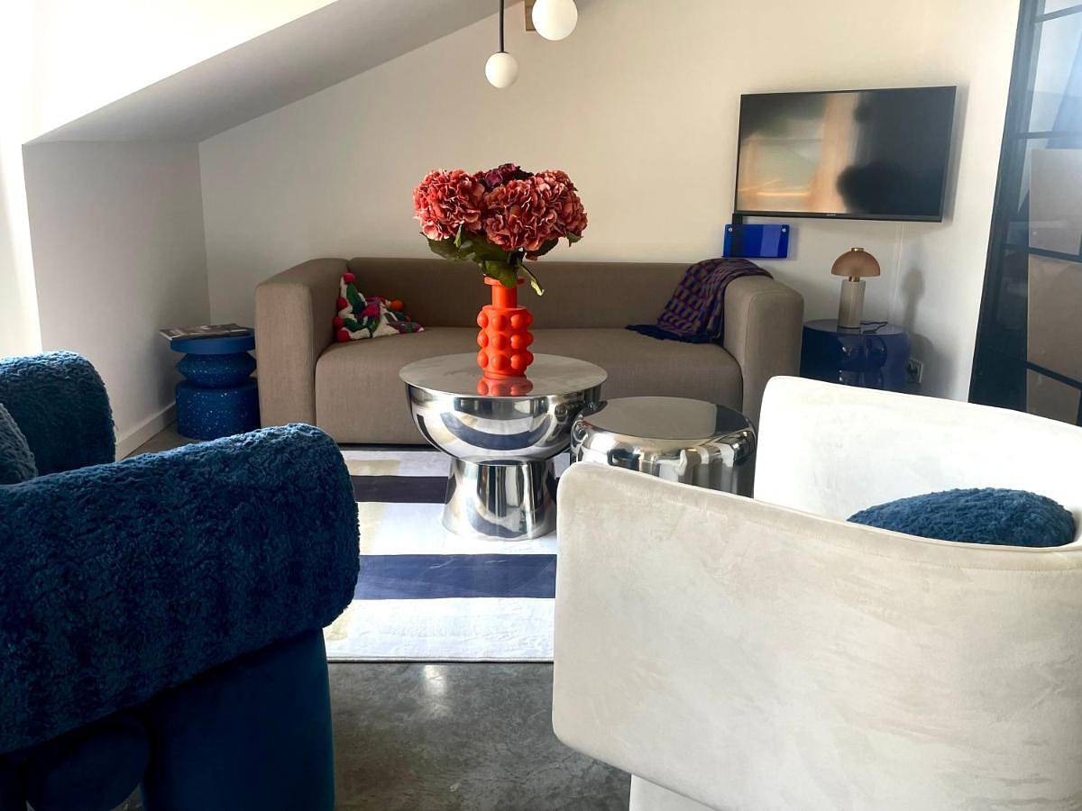 Appartement entier, Appartement moderne dominant la ville in Pays de Pontarlier, Jura Francais