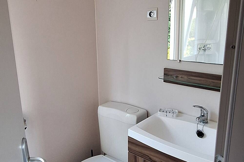 Mobil-home tout confort in Bourgougnague, Région de Marmande