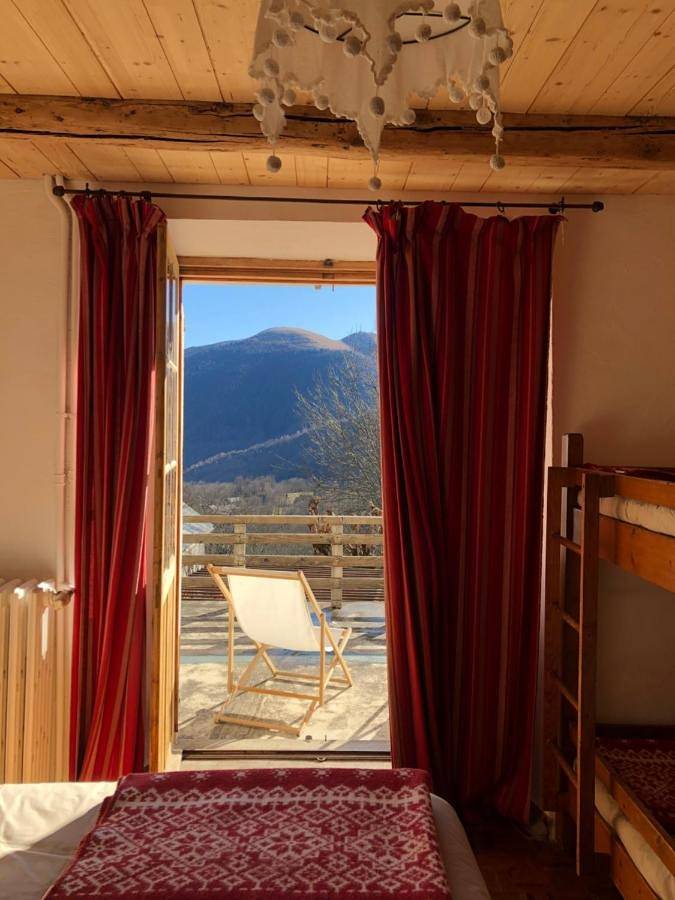 Maison d’hôte pour 4 personnes, avec vue et jardin dans les Pyrénées - 2