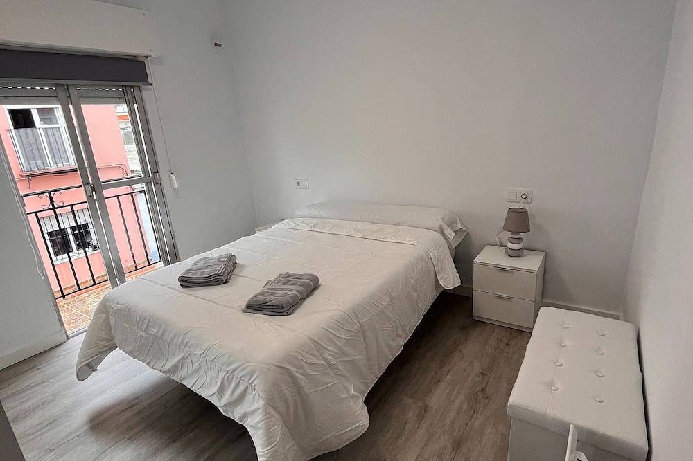 Family house near Seville in Camas, Sevilla Province