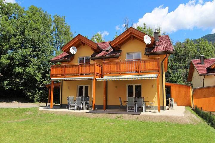 Ferienhaus für 6 Personen, mit Pool und Garten sowie Terrasse