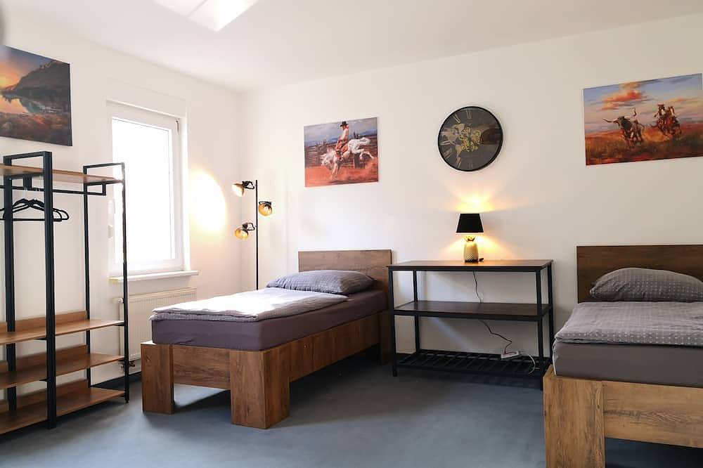 Ganze Wohnung, In Der Kastanienallee Geräumige Wohnungen im Zentrum der Stadt in Gotha, Gotha und Umgebung