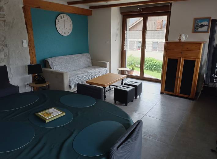 Gîte pour 5 personnes, avec terrasse et jardin dans le Doubs - 4