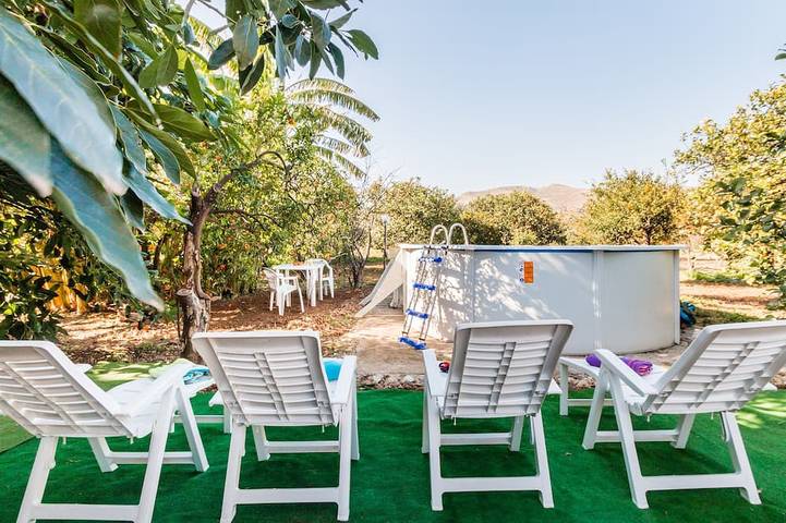 Villa per 8 persone, con giardino e balcone ad Avola