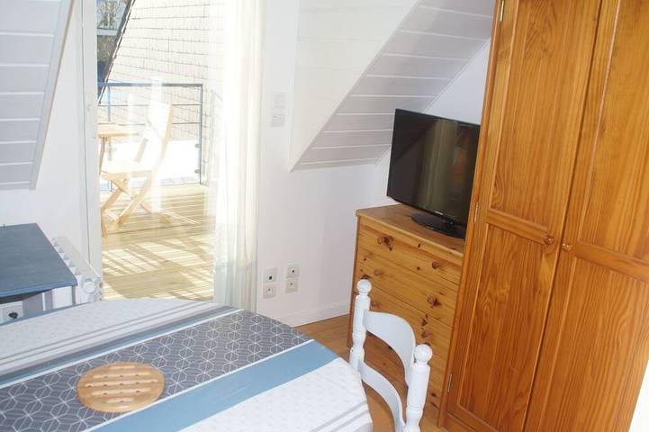 Gîte pour 3 personnes, avec terrasse dans Plage Bonne-Source - 3