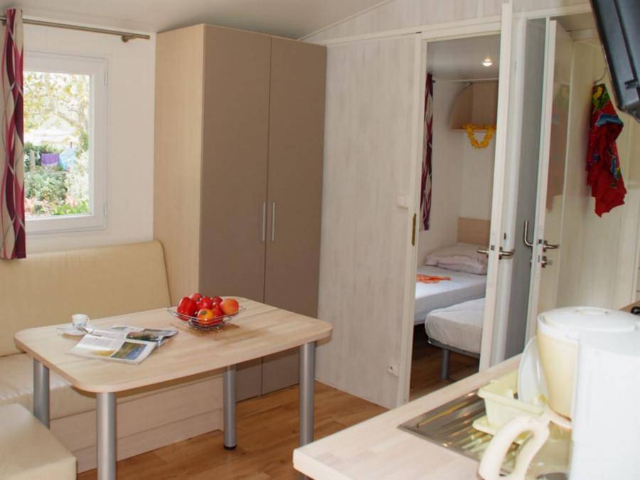 Camping Parc des Fontanettes - Mobile home 4 persons - Renecros Mobile Home 22M² 2Ch. 4 People in La Seyne-sur-Mer, Toulon region