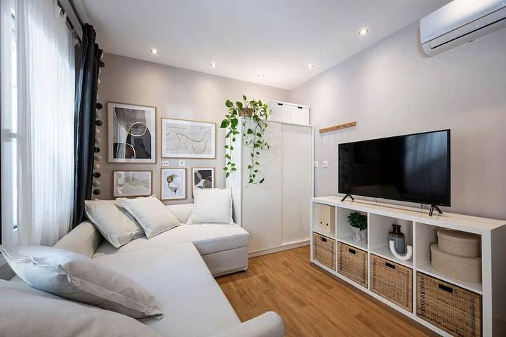 Apartment for 2 people, with balcony and garden in Kos Town