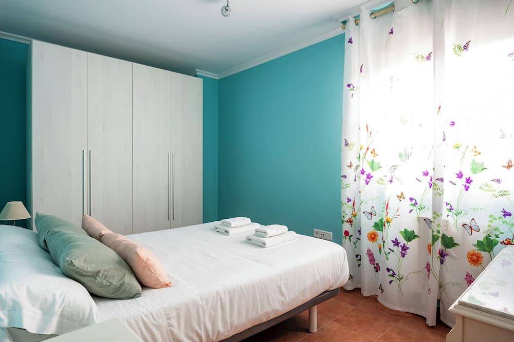 Entire apartment, Apartamento Ruiloba-Comillas in Ruiloba, Cantabrian Coast