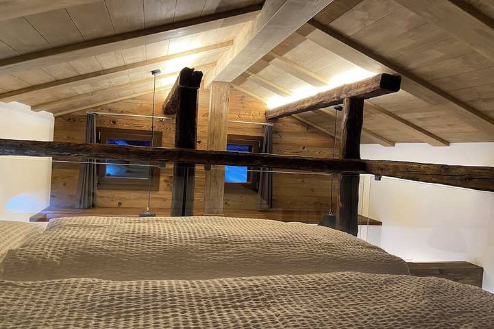 Traditional cosy Zermatter Stadel with Sauna | For 2 persons in Zermatt, Walliser Alpen