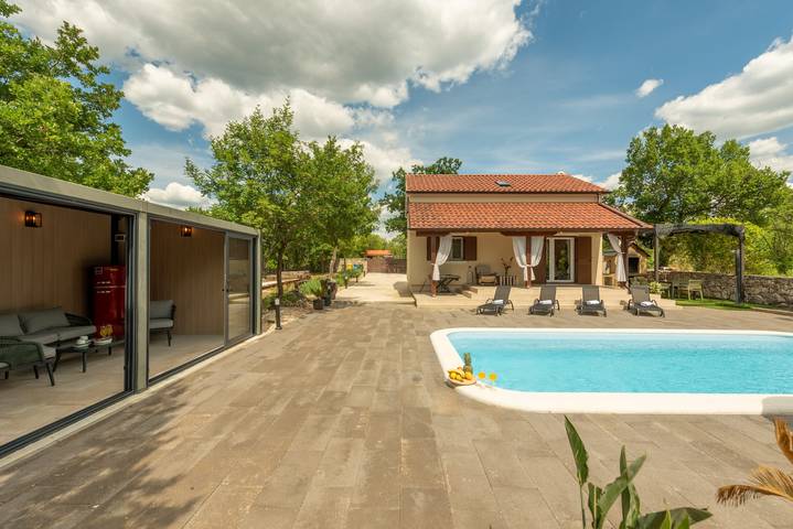 Villa Pax Promona Zadarvillas in Dalmatinisches Zagora