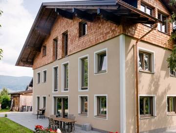 Ferienwohnung für 3 Personen, mit Seeblick und Balkon sowie Garten am Mondsee